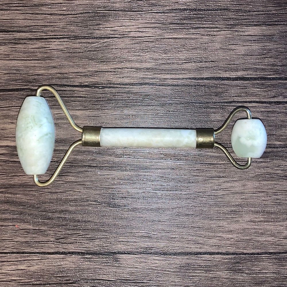 Jade Roller